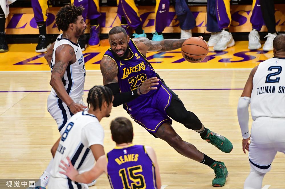 频频刺穿对 频频刺穿对